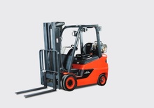LPG targoncák Linde HT30CT