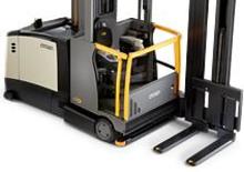 Magasraktári targoncák Crown TSP 7000 1.5 D