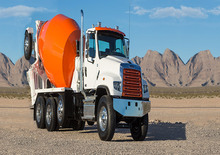 Merevvázak Freightliner 114SD 162 Crew Cab Detroit DD13
