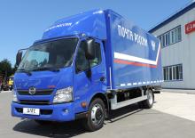 Merevvázak Hino 300 714 LWB 4x2