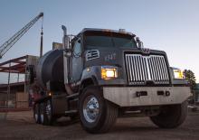Merevvázak Western Star 4700 SF 40