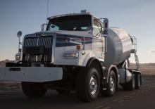 Merevvázak Western Star 4800 SF Detroit DD13