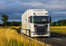 Merevvázak Scania R 560 8x4
