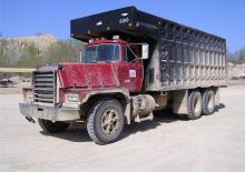 Merevvázak Mack RD890SX CA49 E7-350 E-TECH 6x4