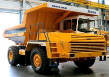 Merevvázas dömperek Belaz 7540A