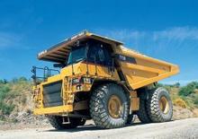 Merevvázas dömperek Caterpillar 775 D