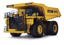 Merevvázas dömperek Komatsu 830E