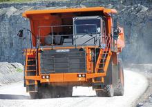 Merevvázas dömperek Hitachi EH1100-5