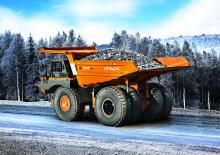 Merevvázas dömperek Hitachi EH3500AC-3