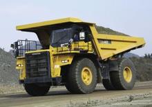 Merevvázas dömperek Komatsu HD465-7