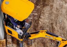 Minikotrók JCB 18Z-I