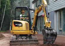 Minikotrók Caterpillar 302.7D