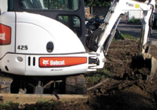 Minikotrók Bobcat 425