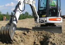 Minikotrók Bobcat 428