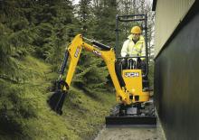 Minikotrók JCB 8008 CTS