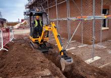 Minikotrók JCB 8014