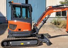 Minikotrók Atlas Kompakt AC 35UF