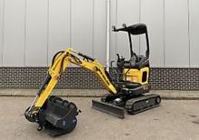 Minikotrók New Holland E14D