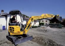 Minikotrók New Holland E18SR