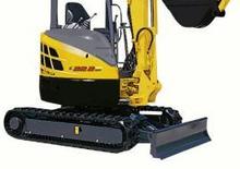 Minikotrók New Holland E 22