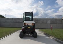 Minikotrók Bobcat E27z