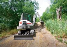 Minikotrók Bobcat E32