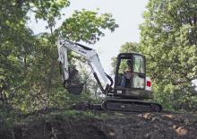Minikotrók Bobcat E50z