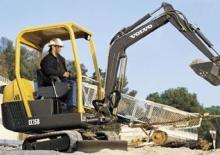 Minikotrók Volvo EC15B XT