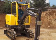Minikotrók Volvo EC25