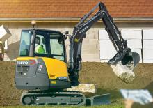 Minikotrók Volvo EC35D