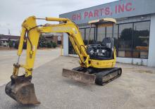 Minikotrók New Holland EH30.B