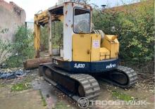 Minikotrók Hanix S&B 30
