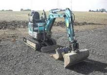 Minikotrók Kobelco SK 09 SR