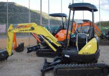 Minikotrók New Holland SK 25 SR 2