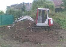 Minikotrók Takeuchi TB 025
