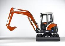 Minikotrók Kubota U45α