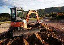Minikotrók Hitachi ZX 35 U-2
