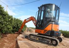 Minikotrók Hitachi ZX 35 U-2