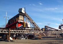 Mobil rosták Sandvik UH412
