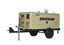 Mobilkompresszorok - dízel, elektromos, benzines Doosan CLA400