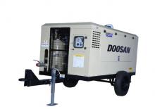 Mobilkompresszorok - dízel, elektromos, benzines Doosan VHP550