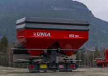 Műrágyaszórók Unia MS 700