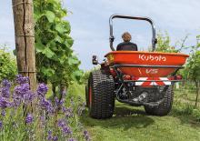 Műrágyaszórók Kubota VS400