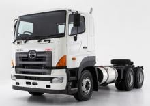 Nyergesvontatók Hino 700 FS 2848 6x4