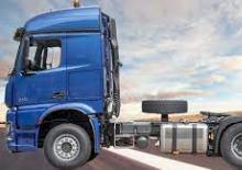 Nyergesvontatók Mercedes-Benz Axor 2142