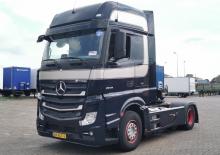 Nyergesvontatók Mercedes-Benz Axor 2345 6x2