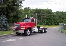 Nyergesvontatók Mack CL703 CA67 Conventional Cummins ISX 500 6x4