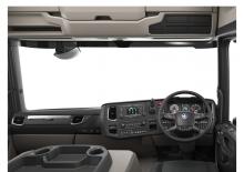 Nyergesvontatók Scania L 320 A6x2NB