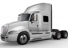 Nyergesvontatók International Prostar 122 56