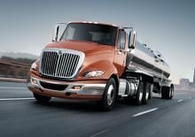 Nyergesvontatók International PROSTAR 122 Day Cab Cummins ISX15 4x2